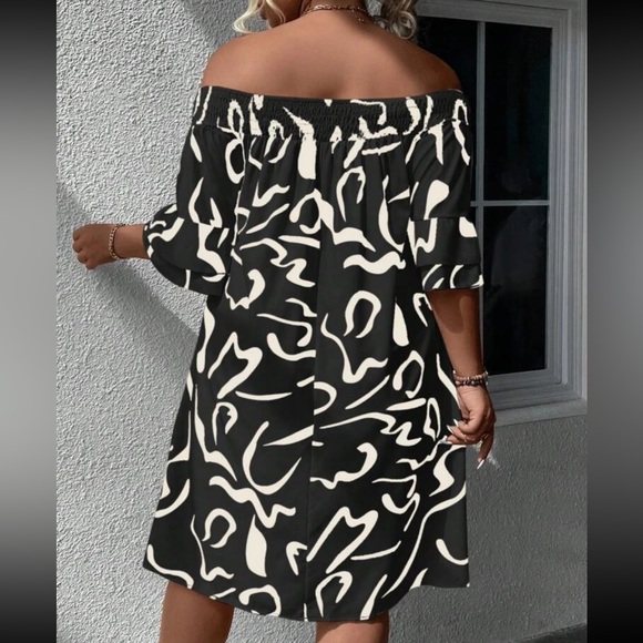 Boho plus size off shoulder flounce sleeve dress - Picture 3 of 6